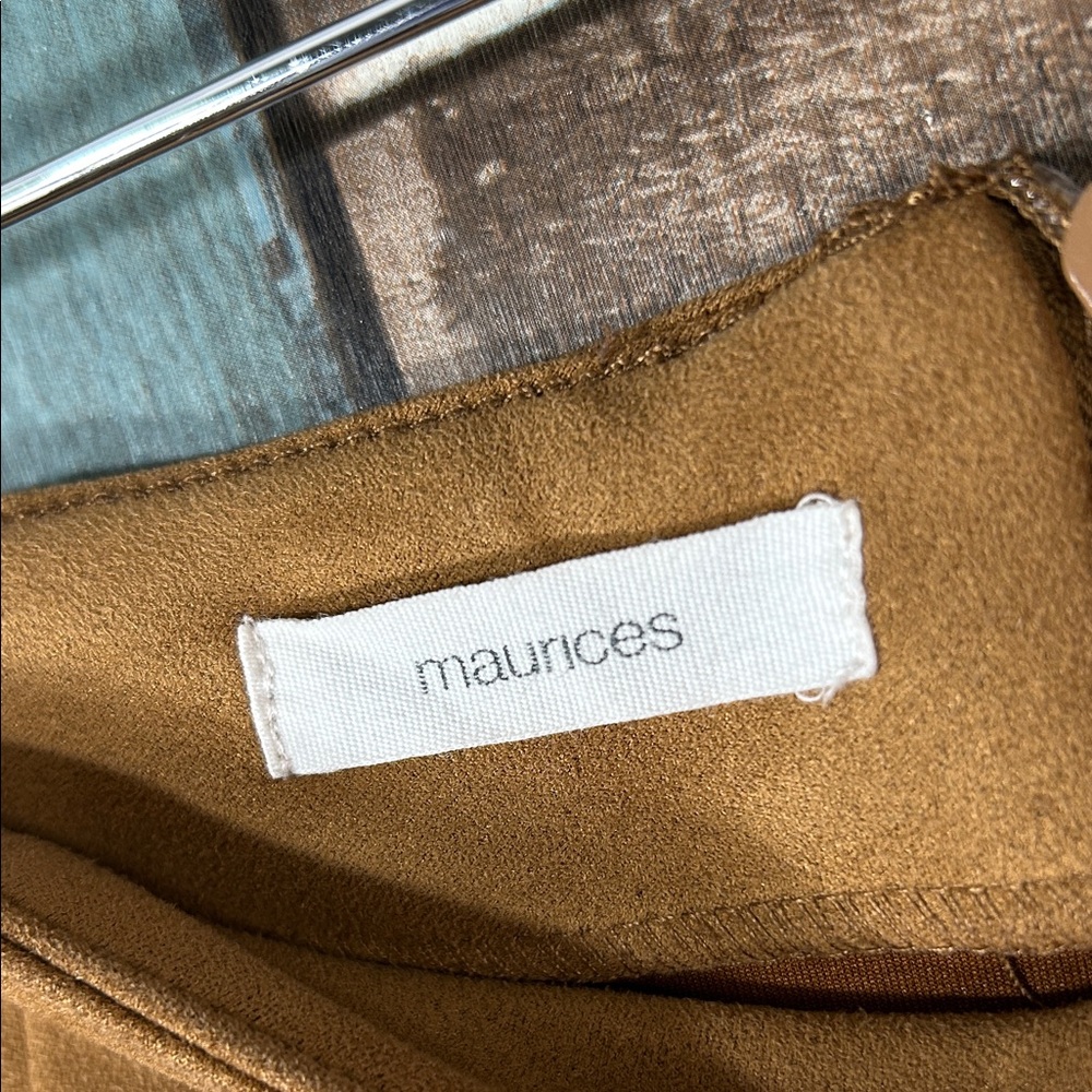 Stylish Tan suede Mini Skirt with Pockets - Picture 2 of 11